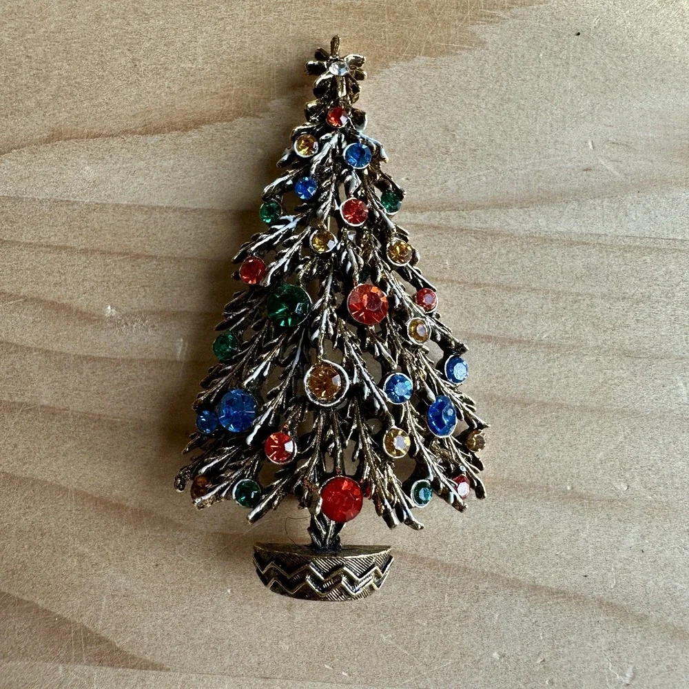 VTG Arthur Pepper Christmas Brooch Pin 2.25 Inch Frosted Tree Rhinestones Signed
